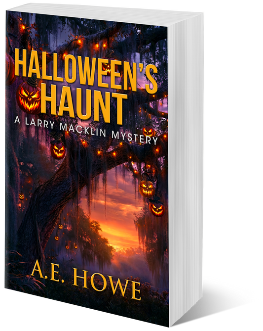Halloween's Haunt - Larry Macklin Book 22 (paperback)