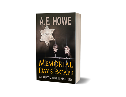 Memorial Day's Escape - Larry Macklin Book 19